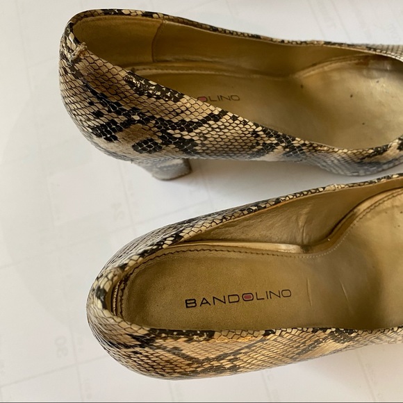 Bandolino Snakeskin Block Heels - Picture 4 of 8